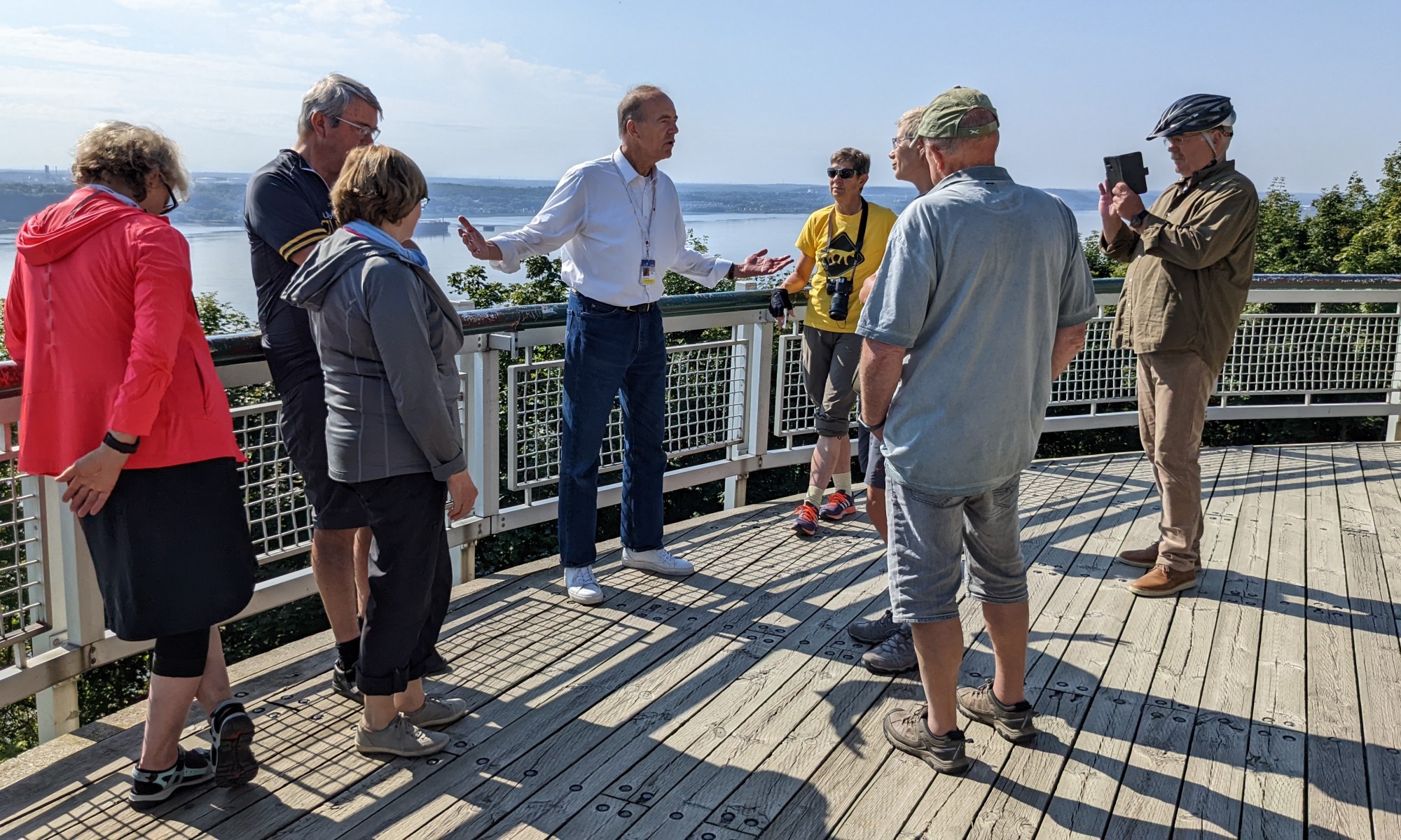 Marc Lautenbacher, deutscher Stadtführer mit Reisegruppe aus Deutschland 2022 in Quebec